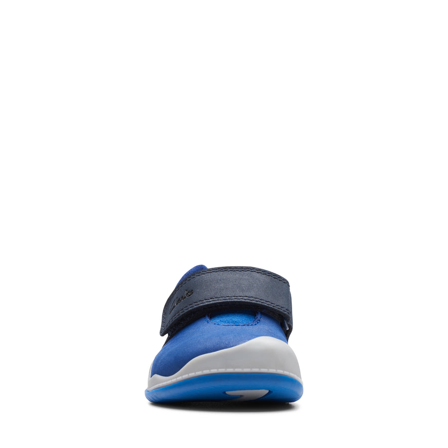 Clarks – Roller Fun T. Baby Boy Blue Shoes. Perfect for your baby’s fist steps. Front View
