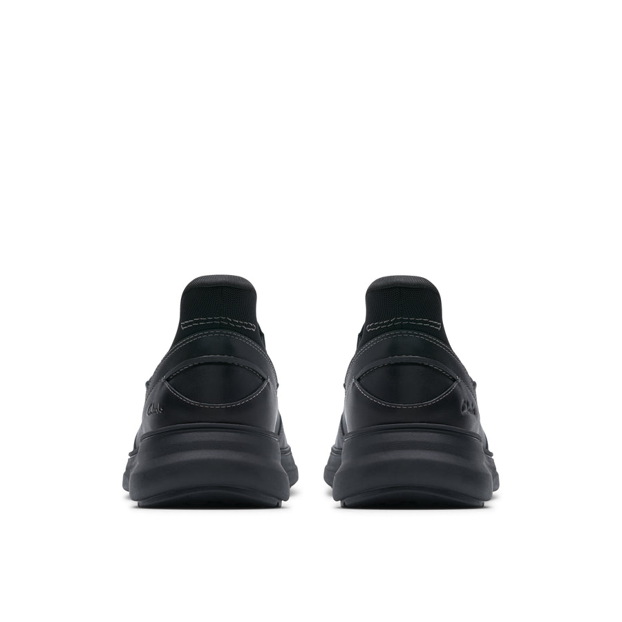 Clarks - 26184411 - Mullan Step - Black