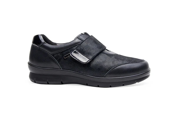 G. Comfort - P-8263 Black Fantasy