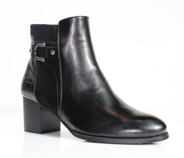 Susst - Suzy25 - Black PU